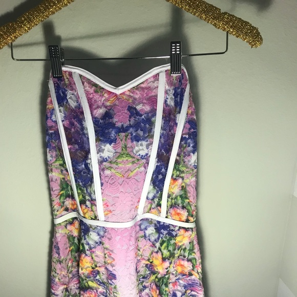 Colorful strapless dress - Picture 2 of 8